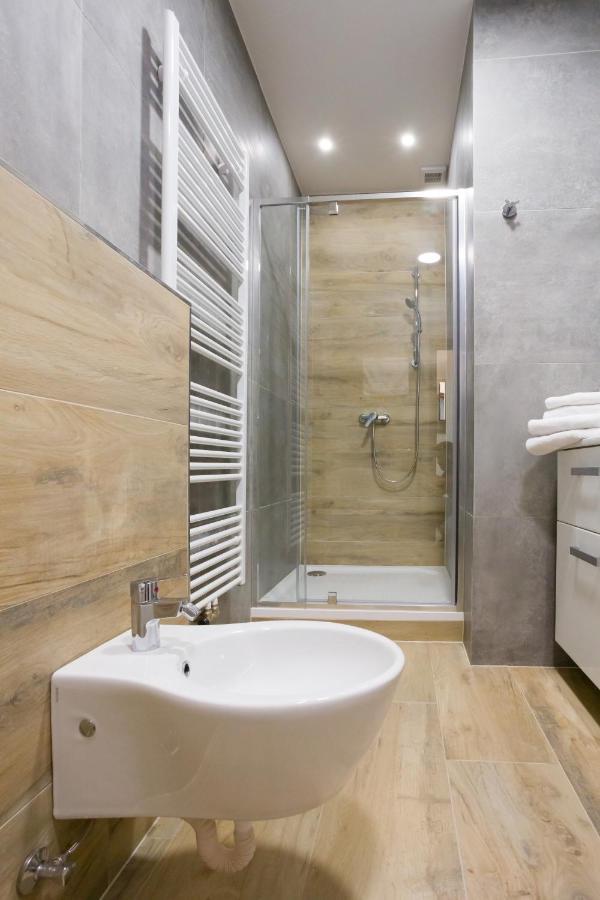 Luxusni Velky Apartman S Terasou V Centru Litomysle エクステリア 写真